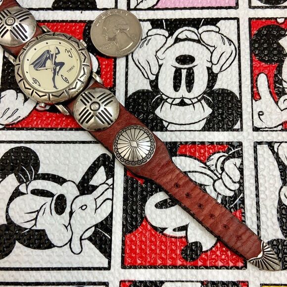 Vintage 90s Disney X Timex Pocahontas Watch with Backlight and Concho Band - Picture 14 of 16